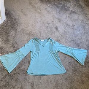 Pretty blue long sleeve blouse